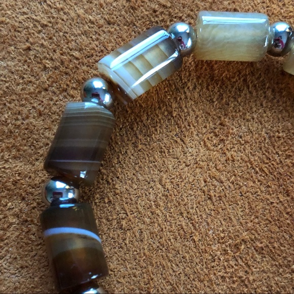 🤎 Brown Agate & Stainless Stretch Beaded Bracelet 🤎 - Picture 3 of 12